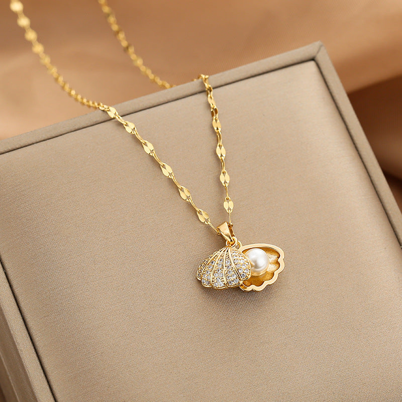 Heart-Shaped Pearl Shell Pendant Necklace